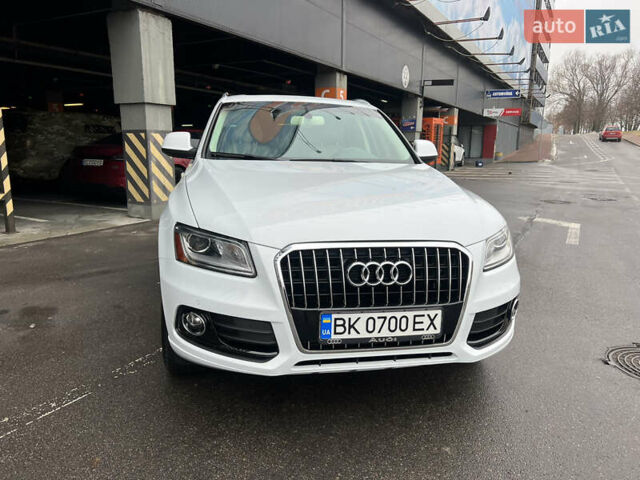 Белый Ауди Ку 5, объемом двигателя 2 л и пробегом 188 тыс. км за 15800 $, фото 25 на Automoto.ua