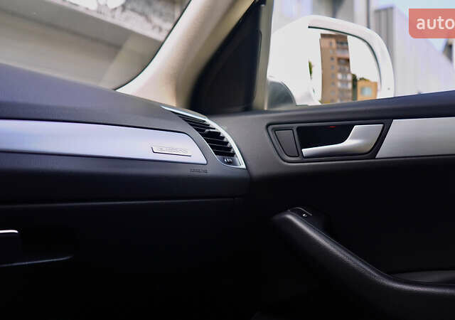 Ауди Ку 5 2012 в Львове на Automoto.ua Белый Ауди Ку 5, объемом двигателя 1.98 л и пробегом 178 тыс. км за 18000 $, фото 38 на Automoto.ua