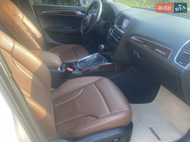 Белый Ауди Ку 5, объемом двигателя 1.98 л и пробегом 150 тыс. км за 13600 $, фото 12 на Automoto.ua