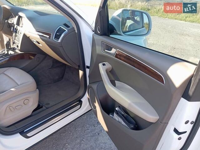 Білий Ауді Ку 5, об'ємом двигуна 1.98 л та пробігом 228 тис. км за 12400 $, фото 17 на Automoto.ua