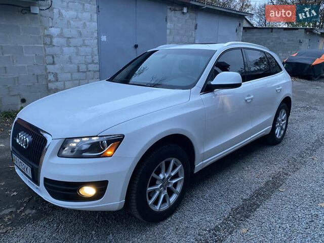 Белый Ауди Ку 5, объемом двигателя 1.98 л и пробегом 150 тыс. км за 13700 $, фото 7 на Automoto.ua