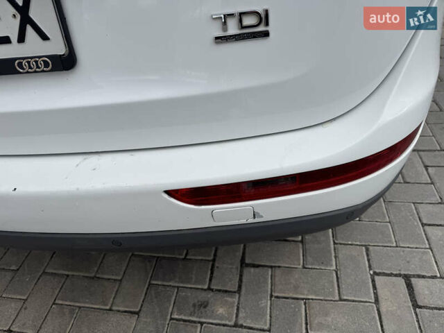 Белый Ауди Ку 5, объемом двигателя 1.97 л и пробегом 375 тыс. км за 14500 $, фото 14 на Automoto.ua