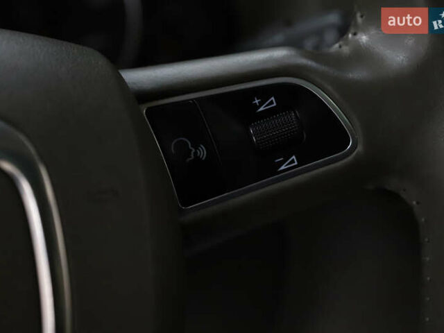 Білий Ауді Ку 5, об'ємом двигуна 2 л та пробігом 179 тис. км за 14900 $, фото 82 на Automoto.ua