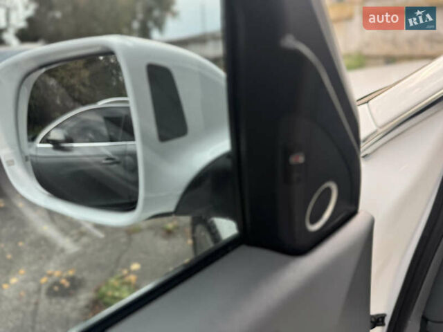 Ауди Ку 5 2012 в Дубно на Automoto.ua Белый Ауди Ку 5, объемом двигателя 1.98 л и пробегом 257 тыс. км за 12699 $, фото 49 на Automoto.ua