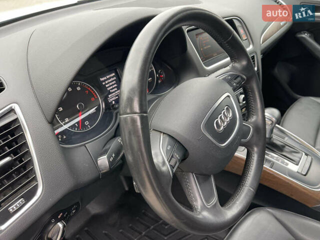 Белый Ауди Ку 5, объемом двигателя 0 л и пробегом 239 тыс. км за 12100 $, фото 16 на Automoto.ua