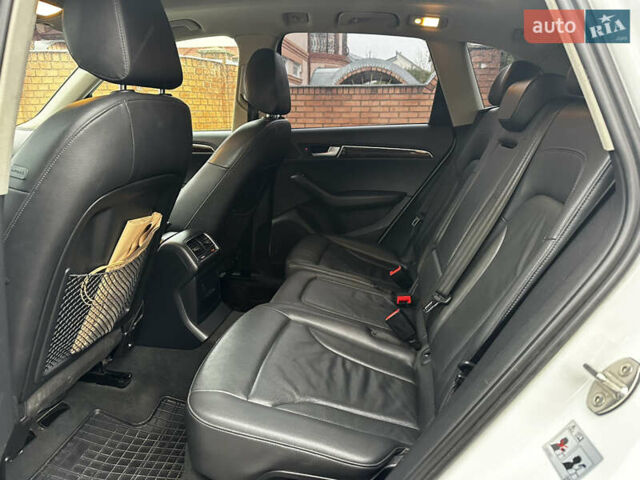 Белый Ауди Ку 5, объемом двигателя 1.98 л и пробегом 211 тыс. км за 14500 $, фото 10 на Automoto.ua