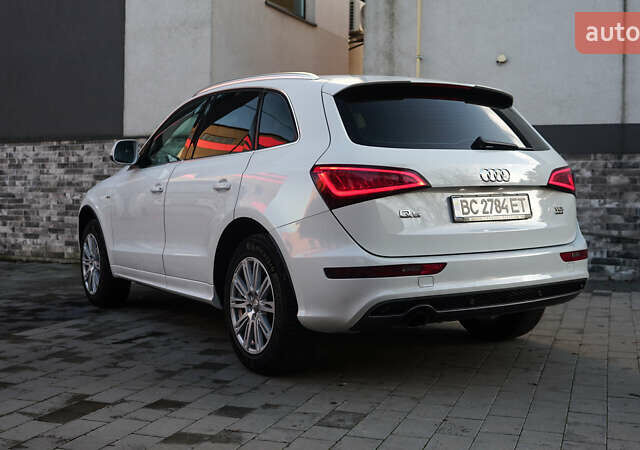 Белый Ауди Ку 5, объемом двигателя 1.97 л и пробегом 200 тыс. км за 16500 $, фото 3 на Automoto.ua