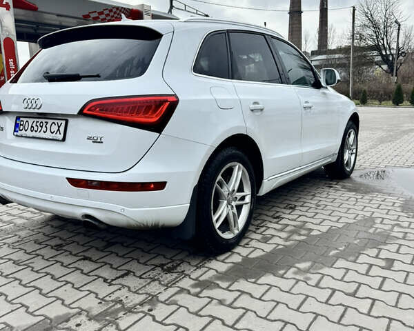 Белый Ауди Ку 5, объемом двигателя 1.98 л и пробегом 151 тыс. км за 16300 $, фото 4 на Automoto.ua