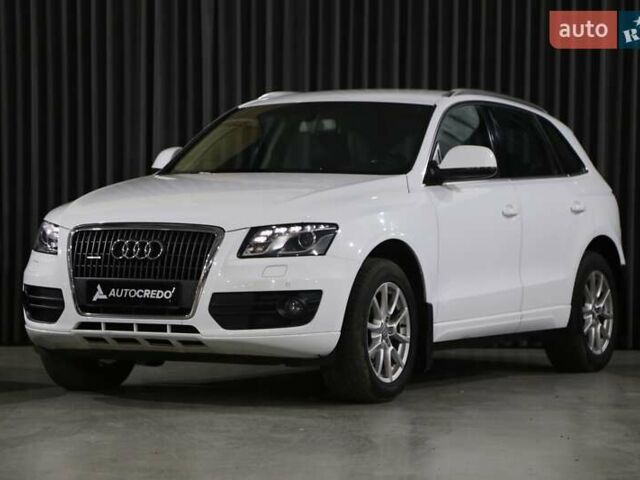 Белый Ауди Ку 5, объемом двигателя 1.97 л и пробегом 137 тыс. км за 18000 $, фото 2 на Automoto.ua