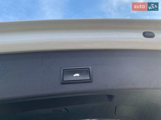 Белый Ауди Ку 5, объемом двигателя 3 л и пробегом 280 тыс. км за 16500 $, фото 25 на Automoto.ua