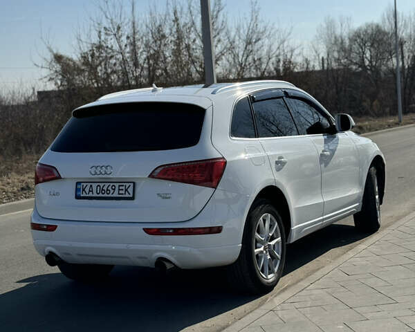 Белый Ауди Ку 5, объемом двигателя 2 л и пробегом 199 тыс. км за 12000 $, фото 2 на Automoto.ua