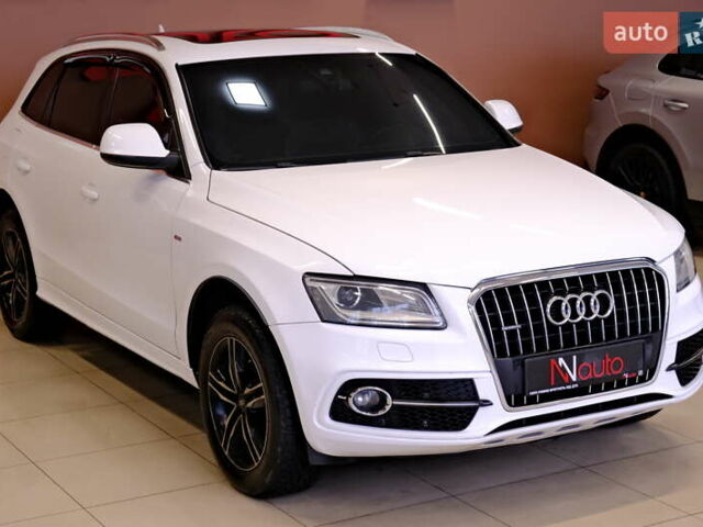 Білий Ауді Ку 5, об'ємом двигуна 2 л та пробігом 265 тис. км за 19500 $, фото 3 на Automoto.ua