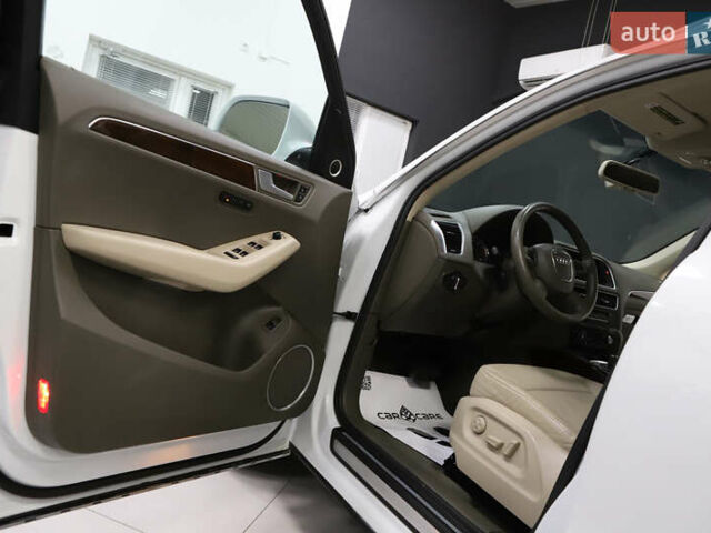 Білий Ауді Ку 5, об'ємом двигуна 2 л та пробігом 179 тис. км за 14900 $, фото 64 на Automoto.ua