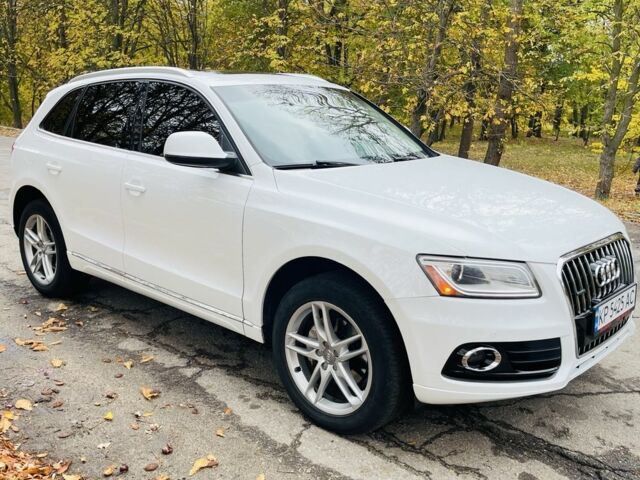 Белый Ауди Ку 5, объемом двигателя 2 л и пробегом 240 тыс. км за 13999 $, фото 2 на Automoto.ua