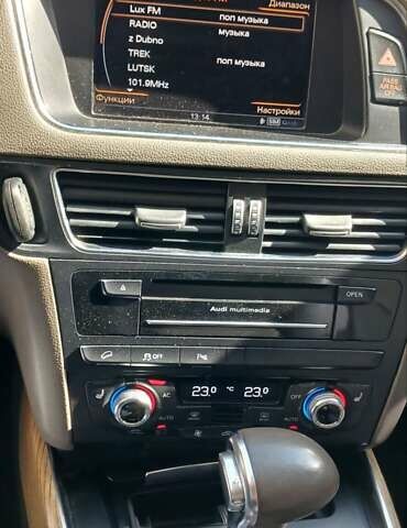 Белый Ауди Ку 5, объемом двигателя 1.98 л и пробегом 293 тыс. км за 12999 $, фото 11 на Automoto.ua