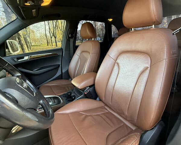 Белый Ауди Ку 5, объемом двигателя 1.98 л и пробегом 269 тыс. км за 15000 $, фото 17 на Automoto.ua