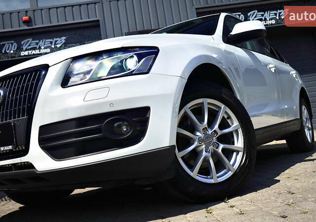 Белый Ауди Ку 5, объемом двигателя 1.98 л и пробегом 178 тыс. км за 17000 $, фото 12 на Automoto.ua