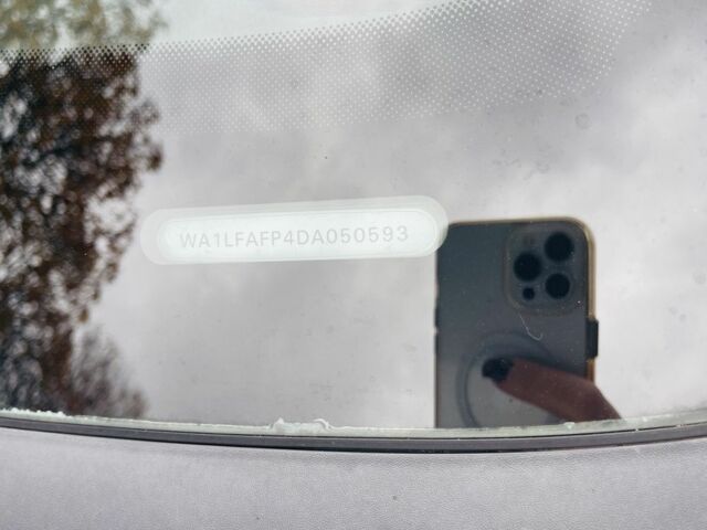 Белый Ауди Ку 5, объемом двигателя 2 л и пробегом 240 тыс. км за 13999 $, фото 4 на Automoto.ua