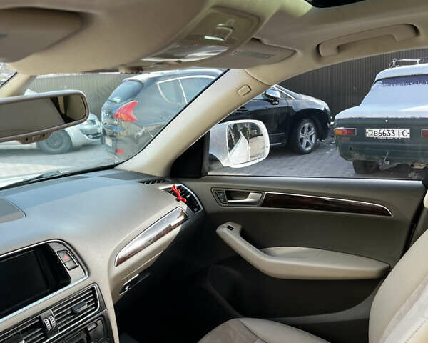 Белый Ауди Ку 5, объемом двигателя 2 л и пробегом 320 тыс. км за 13300 $, фото 5 на Automoto.ua