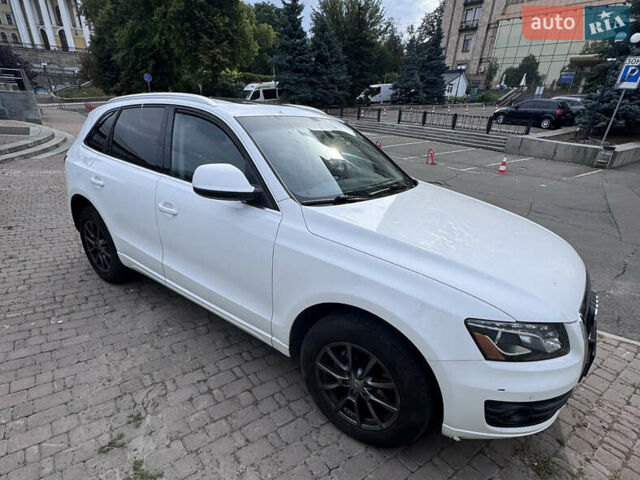 Белый Ауди Ку 5, объемом двигателя 1.98 л и пробегом 196 тыс. км за 14499 $, фото 5 на Automoto.ua