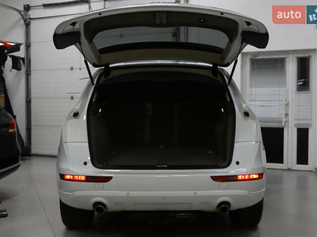 Білий Ауді Ку 5, об'ємом двигуна 2 л та пробігом 179 тис. км за 14900 $, фото 58 на Automoto.ua