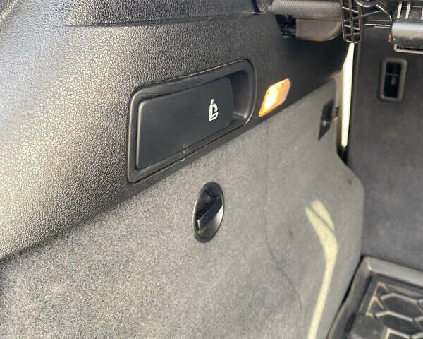 Белый Ауди Ку 5, объемом двигателя 3 л и пробегом 280 тыс. км за 16500 $, фото 24 на Automoto.ua