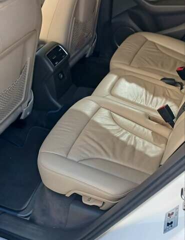 Белый Ауди Ку 5, объемом двигателя 1.98 л и пробегом 293 тыс. км за 12999 $, фото 10 на Automoto.ua