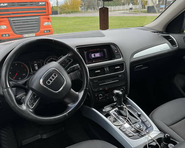 Белый Ауди Ку 5, объемом двигателя 1.97 л и пробегом 375 тыс. км за 14500 $, фото 10 на Automoto.ua