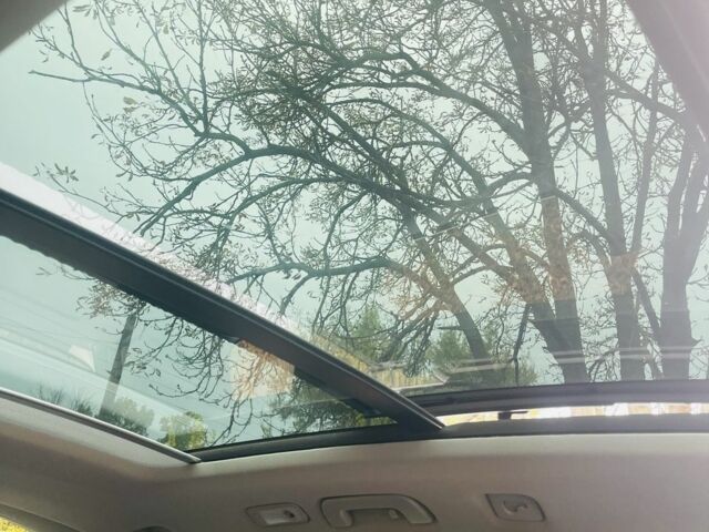 Белый Ауди Ку 5, объемом двигателя 2 л и пробегом 240 тыс. км за 13999 $, фото 9 на Automoto.ua