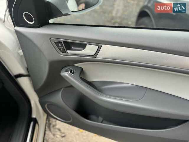 Ауди Ку 5 2012 в Дубно на Automoto.ua Белый Ауди Ку 5, объемом двигателя 1.98 л и пробегом 257 тыс. км за 12699 $, фото 55 на Automoto.ua