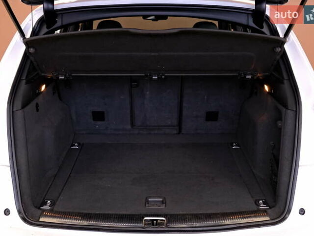 Білий Ауді Ку 5, об'ємом двигуна 2 л та пробігом 265 тис. км за 19500 $, фото 51 на Automoto.ua