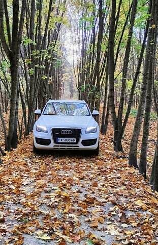 Білий Ауді Ку 5, об'ємом двигуна 1.98 л та пробігом 190 тис. км за 12400 $, фото 8 на Automoto.ua