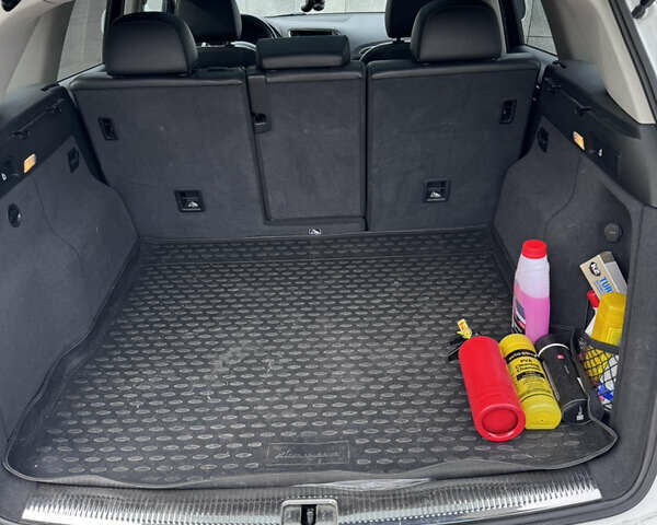 Белый Ауди Ку 5, объемом двигателя 1.98 л и пробегом 196 тыс. км за 14499 $, фото 1 на Automoto.ua