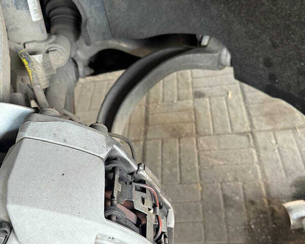Білий Ауді Ку 5, об'ємом двигуна 1.98 л та пробігом 210 тис. км за 15500 $, фото 22 на Automoto.ua