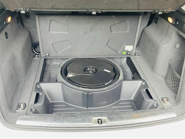 Белый Ауди Ку 5, объемом двигателя 2 л и пробегом 240 тыс. км за 13999 $, фото 11 на Automoto.ua