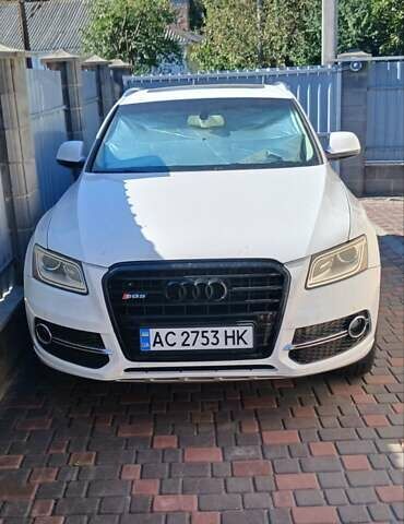 Белый Ауди Ку 5, объемом двигателя 1.98 л и пробегом 293 тыс. км за 12999 $, фото 3 на Automoto.ua