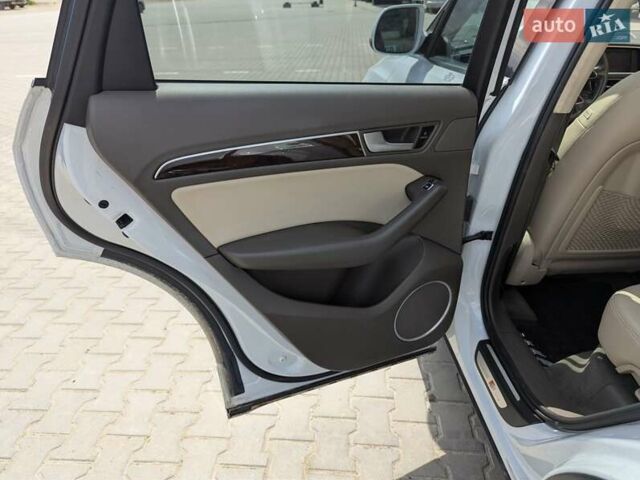 Ауди Ку 5 2012 в Коломые на Automoto.ua Белый Ауди Ку 5, объемом двигателя 3 л и пробегом 172 тыс. км за 15800 $, фото 13 на Automoto.ua