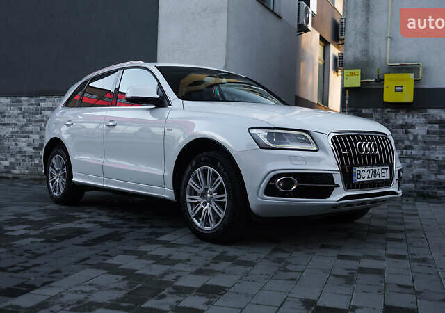 Белый Ауди Ку 5, объемом двигателя 1.97 л и пробегом 200 тыс. км за 16500 $, фото 2 на Automoto.ua