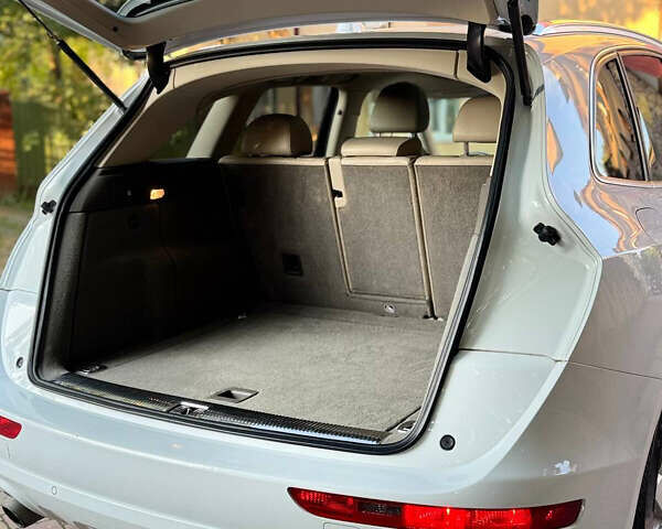 Белый Ауди Ку 5, объемом двигателя 1.98 л и пробегом 198 тыс. км за 13999 $, фото 11 на Automoto.ua