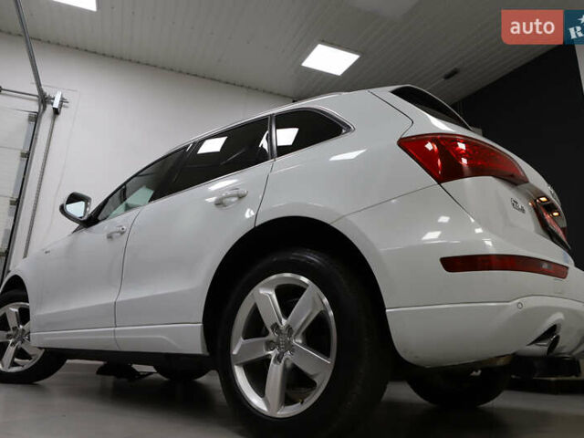 Білий Ауді Ку 5, об'ємом двигуна 2 л та пробігом 179 тис. км за 14900 $, фото 46 на Automoto.ua