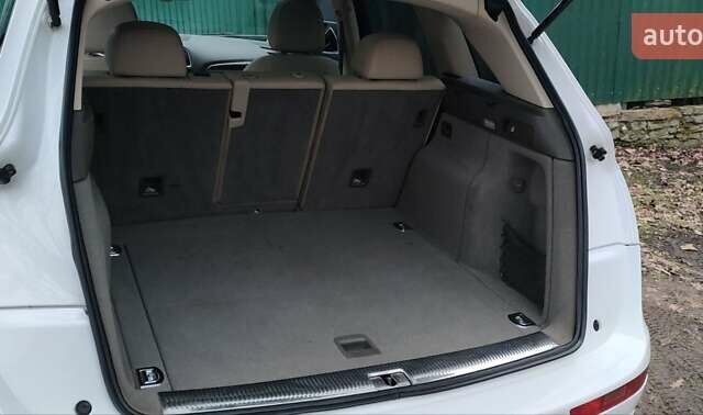 Білий Ауді Ку 5, об'ємом двигуна 1.98 л та пробігом 190 тис. км за 12400 $, фото 5 на Automoto.ua