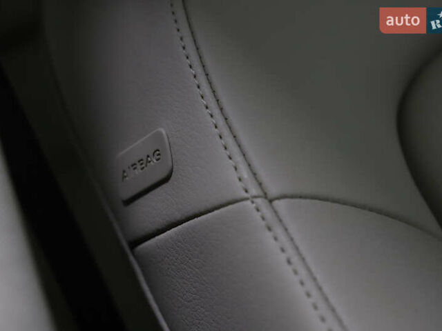 Білий Ауді Ку 5, об'ємом двигуна 2 л та пробігом 179 тис. км за 14900 $, фото 78 на Automoto.ua