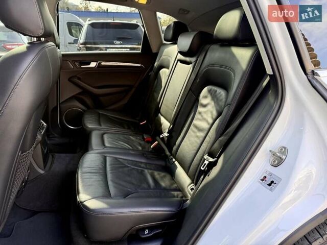 Ауди Ку 5 2012 в Харькове на Automoto.ua Белый Ауди Ку 5, объемом двигателя 1.98 л и пробегом 210 тыс. км за 14500 $, фото 10 на Automoto.ua