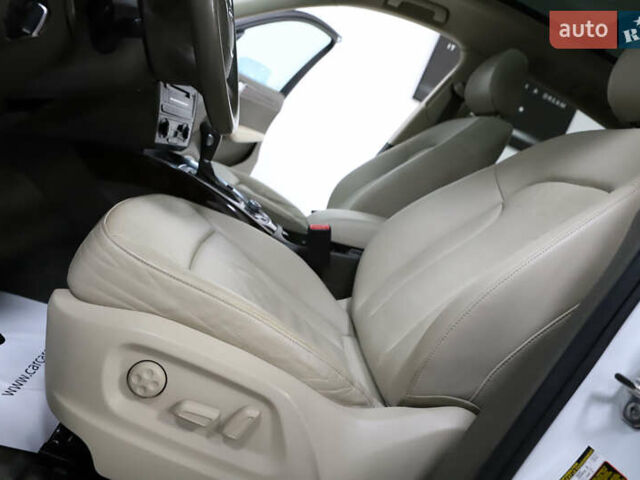 Білий Ауді Ку 5, об'ємом двигуна 2 л та пробігом 179 тис. км за 14900 $, фото 72 на Automoto.ua