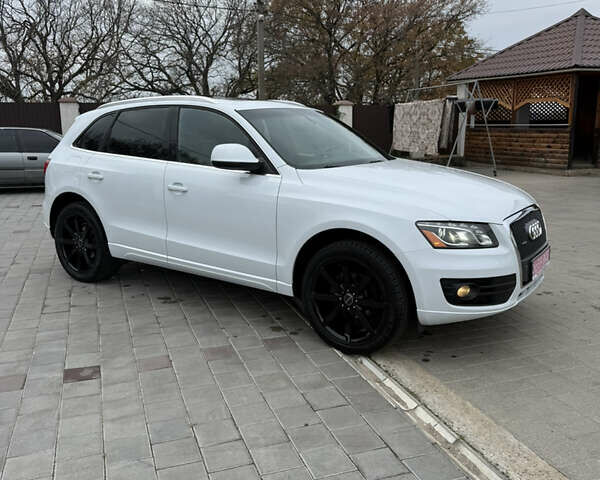 Білий Ауді Ку 5, об'ємом двигуна 1.98 л та пробігом 125 тис. км за 12500 $, фото 5 на Automoto.ua