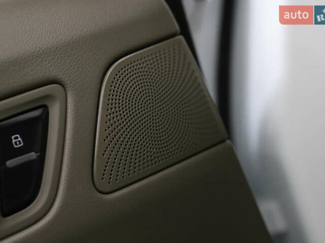 Білий Ауді Ку 5, об'ємом двигуна 2 л та пробігом 179 тис. км за 14900 $, фото 107 на Automoto.ua