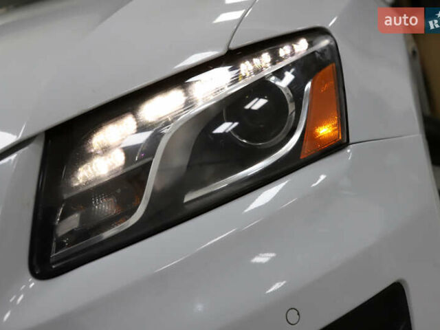 Білий Ауді Ку 5, об'ємом двигуна 2 л та пробігом 179 тис. км за 14900 $, фото 35 на Automoto.ua