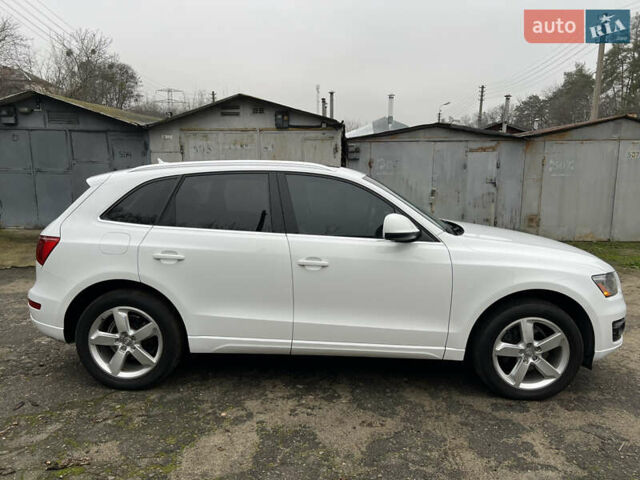 Белый Ауди Ку 5, объемом двигателя 2 л и пробегом 170 тыс. км за 12999 $, фото 13 на Automoto.ua