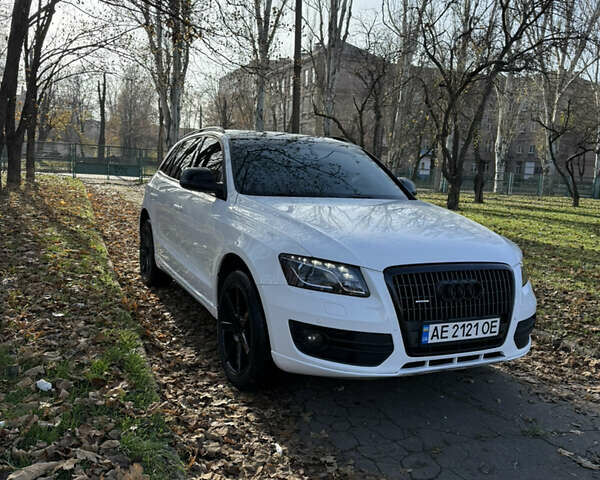 Белый Ауди Ку 5, объемом двигателя 1.98 л и пробегом 269 тыс. км за 15000 $, фото 1 на Automoto.ua
