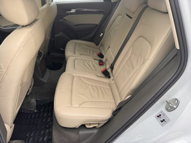 Белый Ауди Ку 5, объемом двигателя 3 л и пробегом 172 тыс. км за 16500 $, фото 13 на Automoto.ua